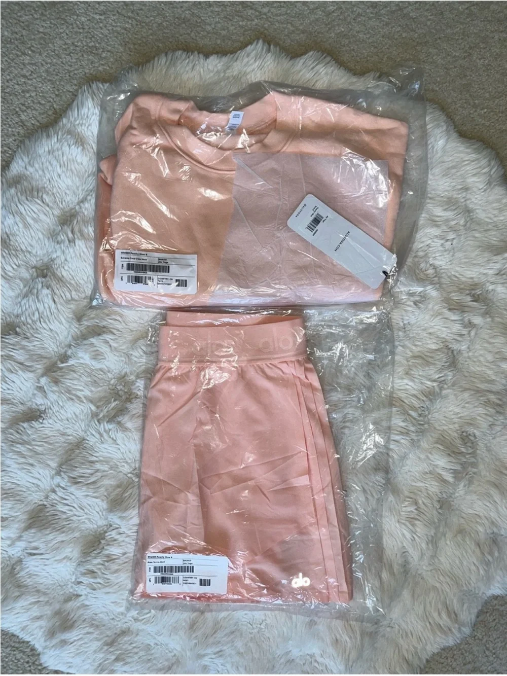 ALO Yoga brand new